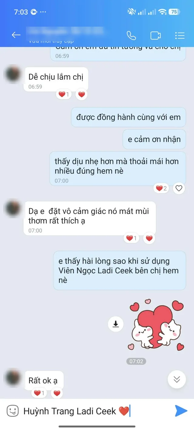 Tin nhắn Zalo: khách nói dễ chịu lắm, đặt vô cảm giác mát, mùi thơm rất thích